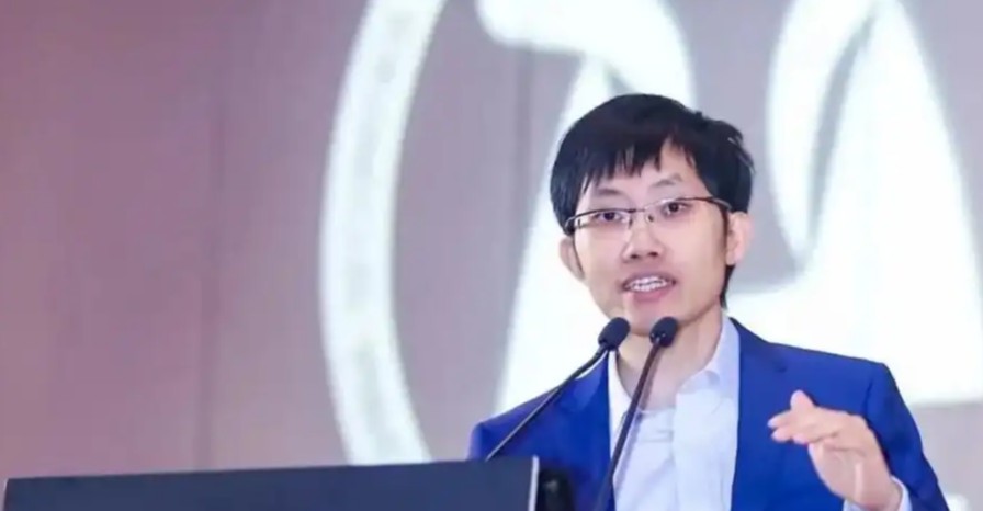 Deepseek公司创始人介绍