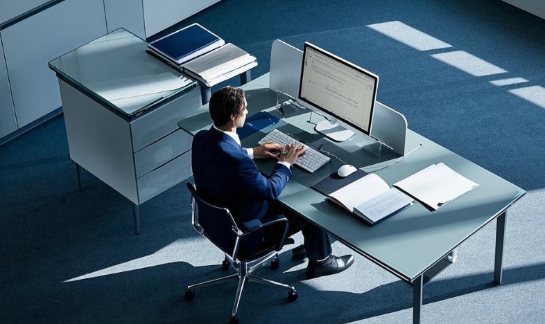 “一人公司”迎来大爆发 AI新的创业风口出现