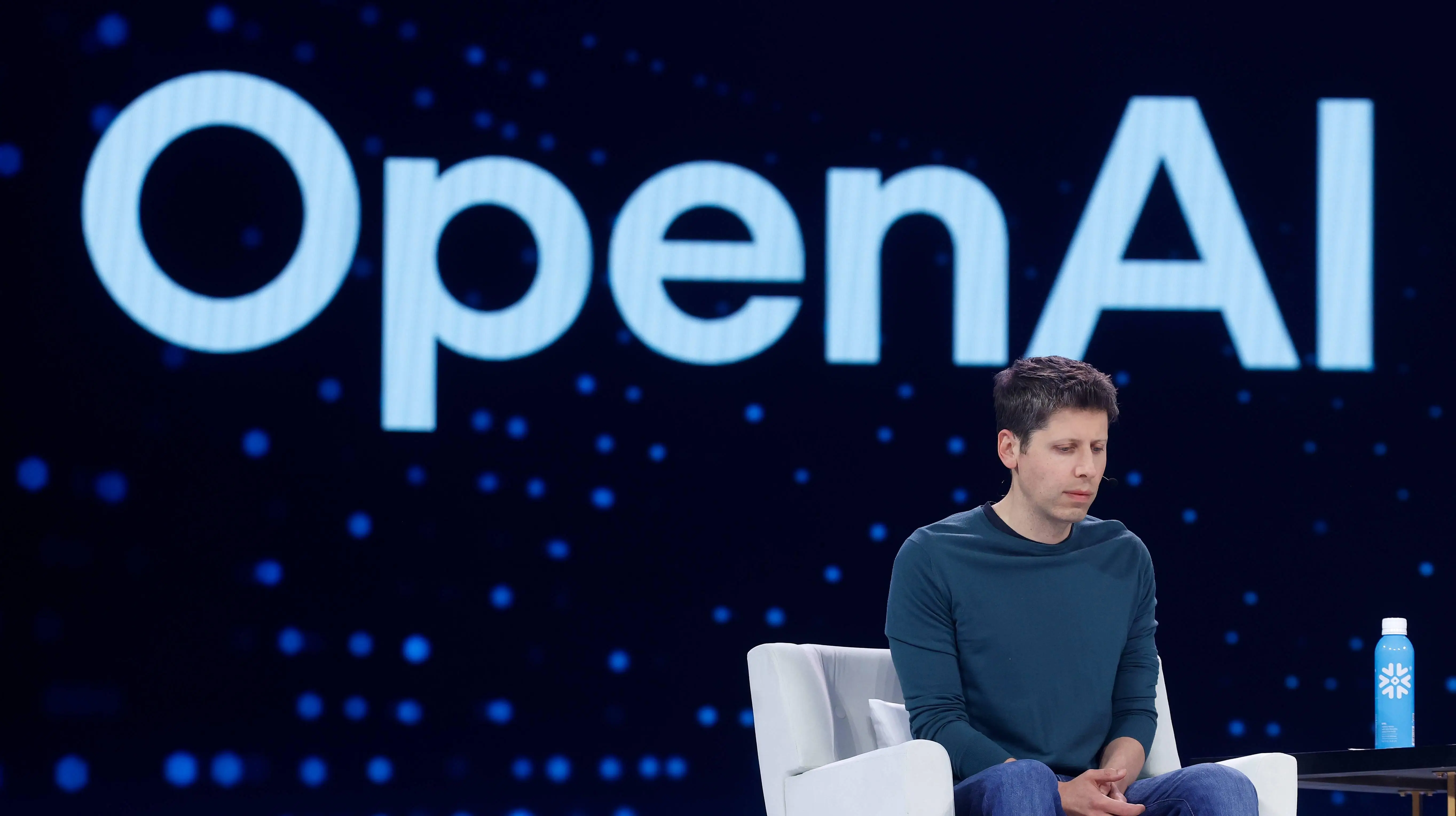 大模型安全新发现：OpenAI公布三类模型越界路径